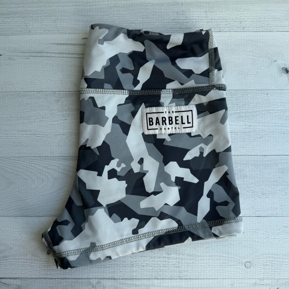 The Barbell Cartel Women’s Camo Gray, Black & White Comp Short 2.5” Size S - Picture 2 of 6
